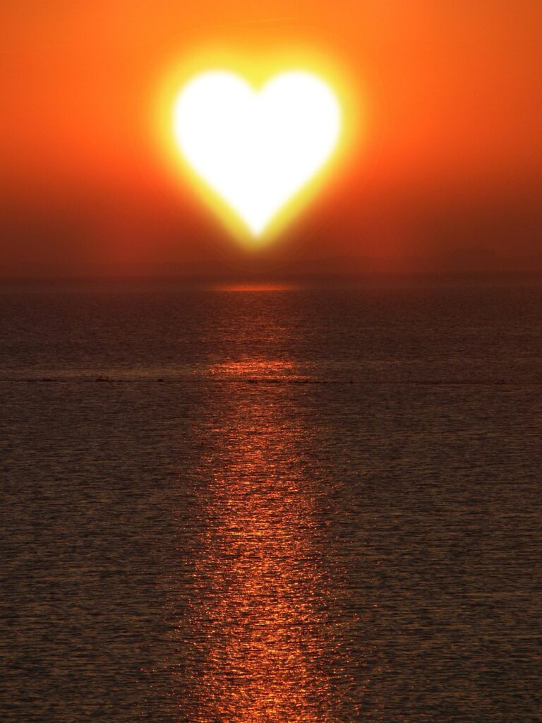 background, texture, beautiful wallpaper, sun, vitamin, d3, heart, love, heart shape, loving, wedding, background image, background texture, backgrounds, nature, template, abstract, modern, darkness, biodata, cross, sea, sunset, romantic, few, feeling, romance, north sea, lake, by the sea, evening atmosphere, afterglow, atmospheric, eve, vacations, evening sky, portrait, to travel, long-term goal, summer, beach, relax, iphone wallpaper