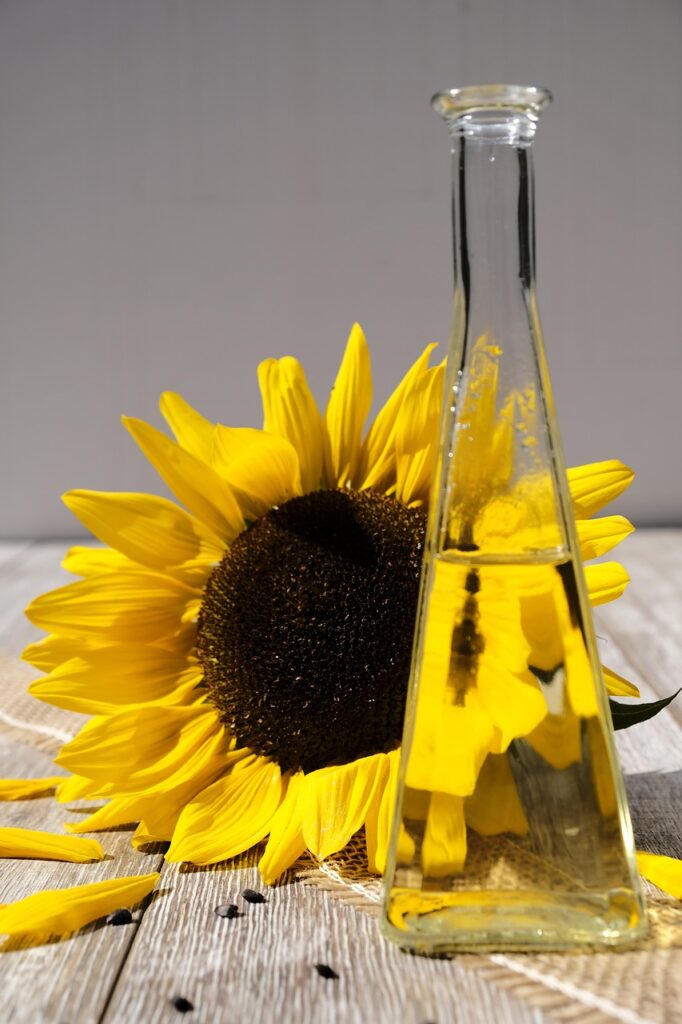 oil, sunflower oil, edible oil, beautiful flowers, food, nourishment, cook, sunflower, bottle, flower, plant, flora, yellow, summer, blossom, bloom, nature, flower wallpaper, bloom, sunflower seeds, kernels, flower background, seeds